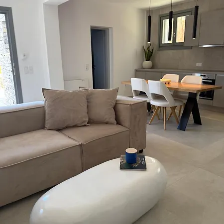 Araxia Cycladic Modern * Науса